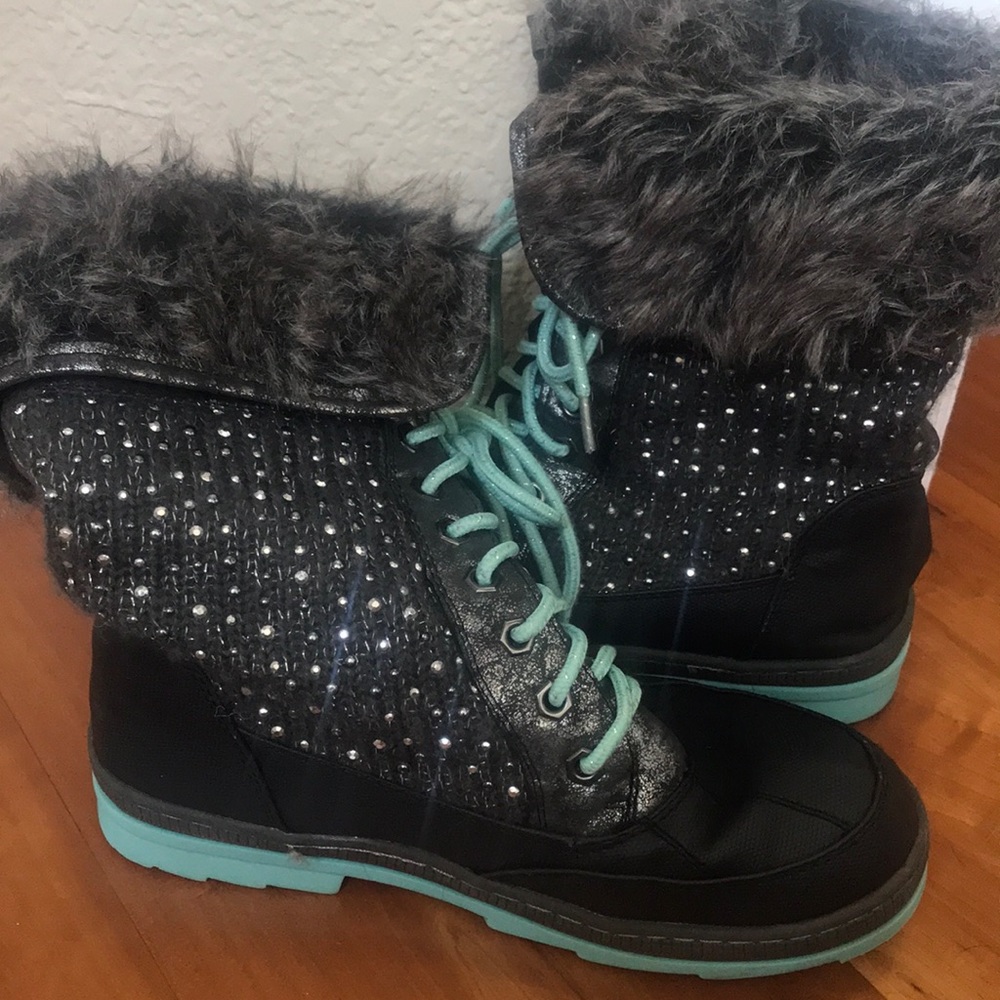 Justice snow boots